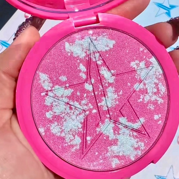 Jeffree Star | ‘Cotton Candy Crime’ Skin Frost Blush | NiB limited edition - Picture 6 of 16
